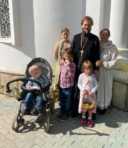 Няня в городе Москва - Сопровождение и прогулка