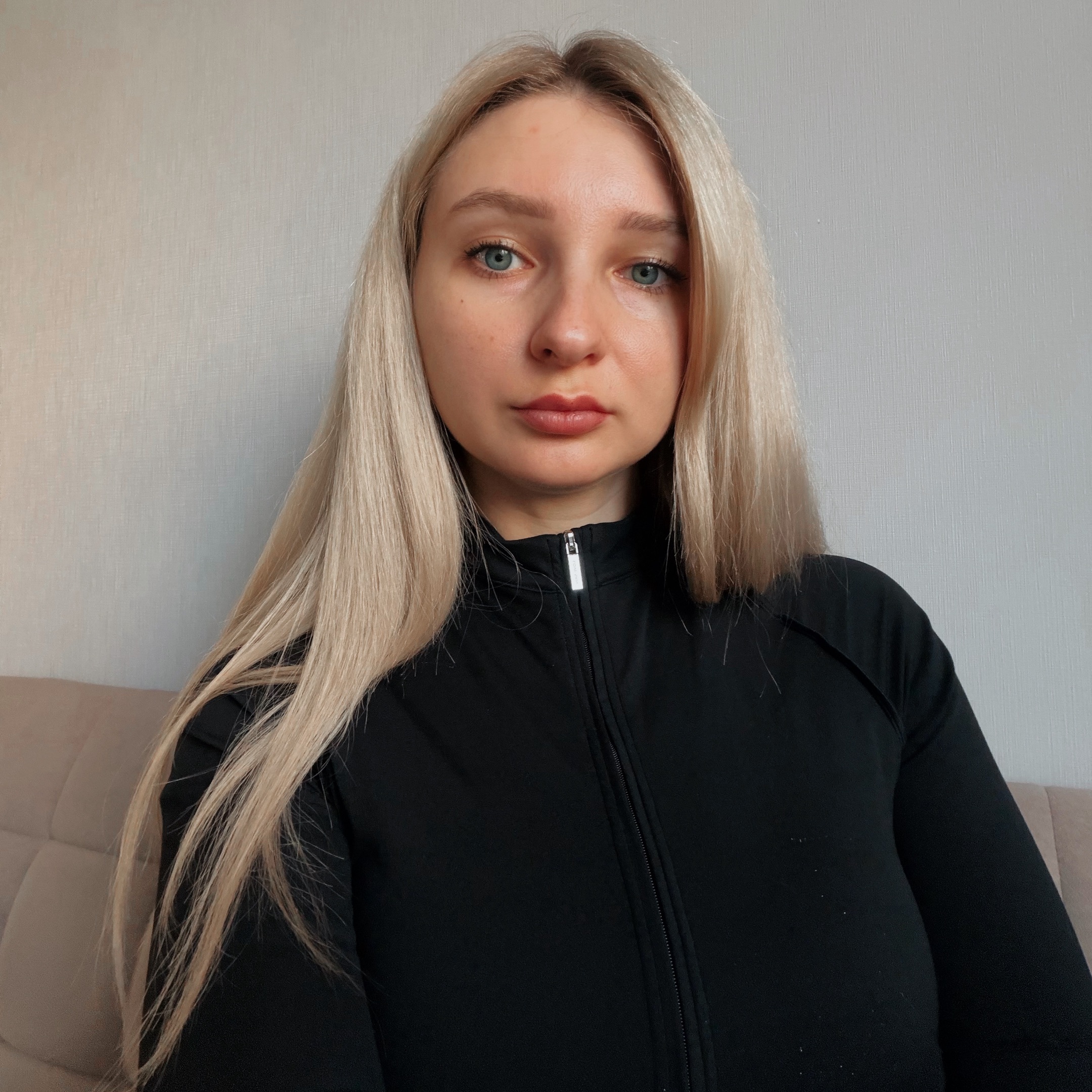 Няня в городе Красногорск - Ищем няню, график обсуждаем