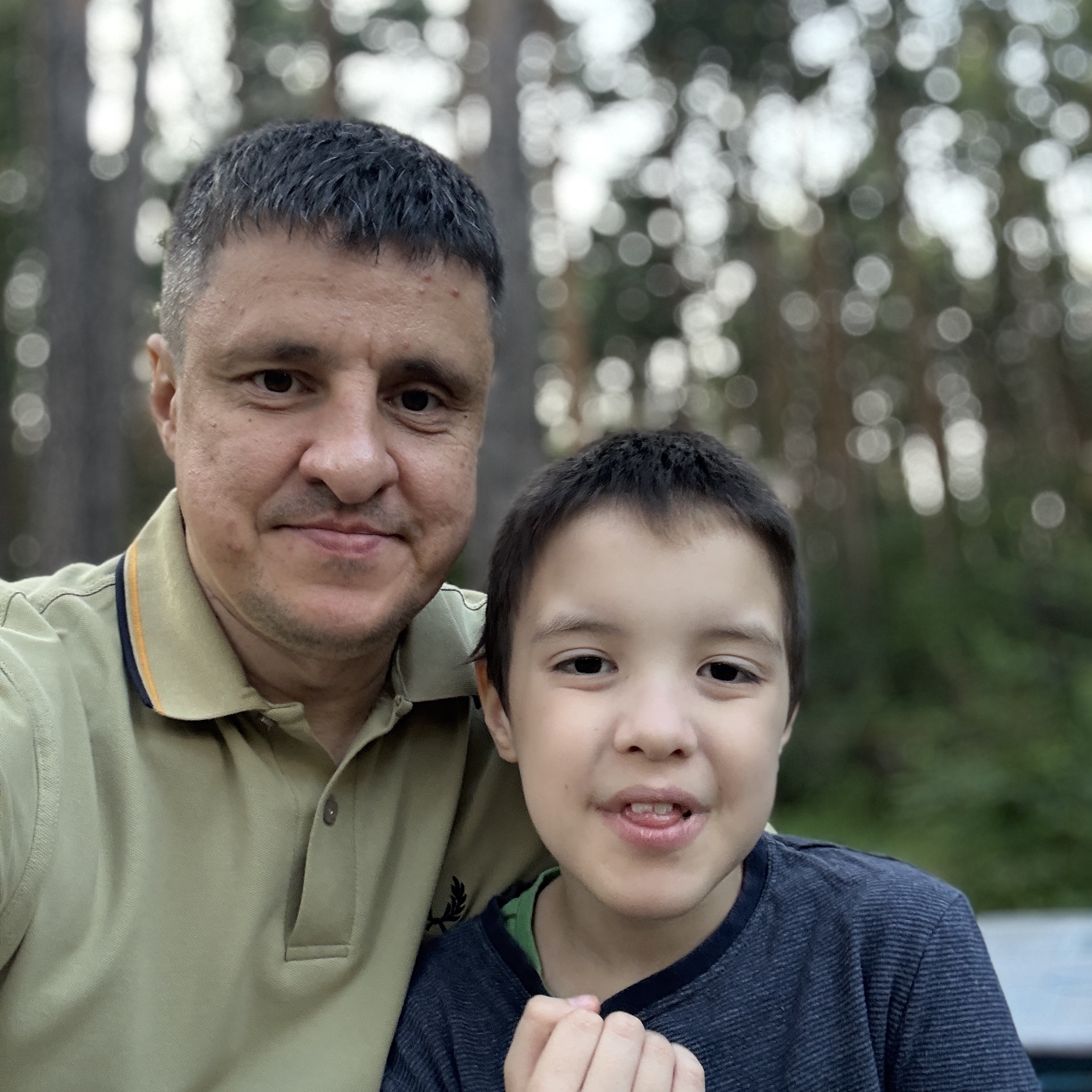 Няня в городе Челябинск - Няня для двойни с аутизмом