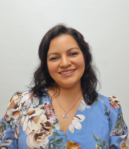 Сиделка в городе Москва - Дениссе Р.