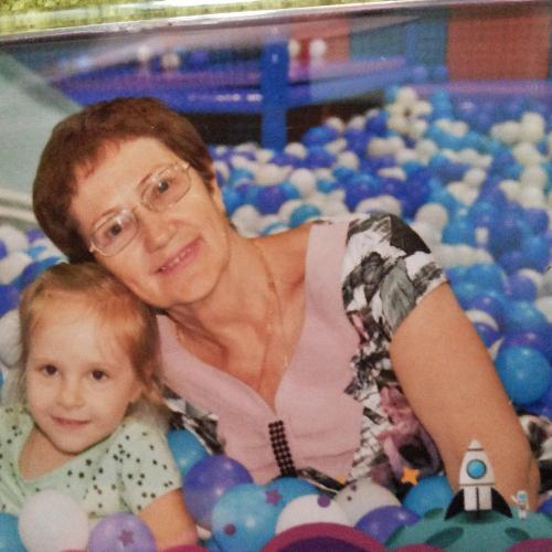 Няня в городе Тюмень - Надежда Павловна З.