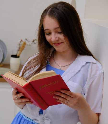 Няня в городе Барнаул - Юлия Ш.