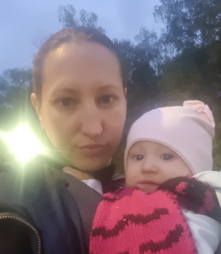 Няня в городе Санкт-Петербург - Нужна няня для прогулки с 9 месячной девочкой в период её сна на 2-3 часа 11 и 12 октября вечером