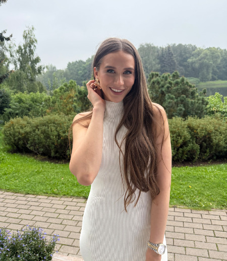 Няня в городе Санкт-Петербург - Няня для девочки 1 год