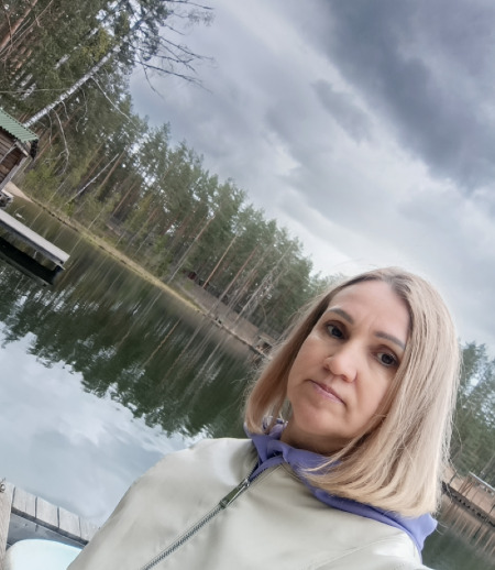 Домработница в городе Санкт-Петербург - Нина К.