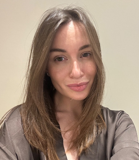 Няня в городе Москва - В поиске помошницы по дому, по уходу за ребёнком 10 месяцев, и прогулки с собакой