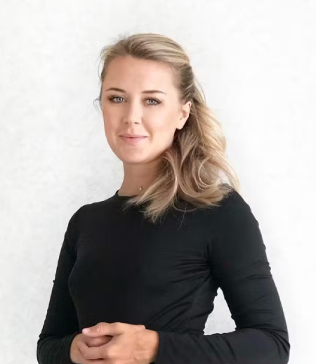 Няня в городе Тюмень - Евгения И.