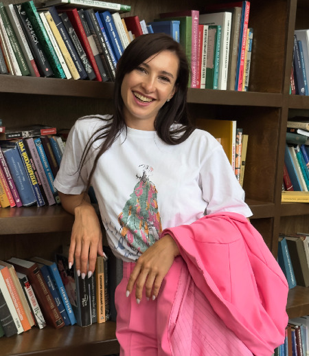 Няня в городе Москва - Няня-сопровождающая