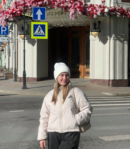 Няня в городе Всеволожск - Юлия Б.