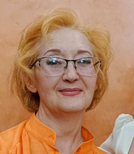 Сиделка в городе Санкт-Петербург - Елена М.