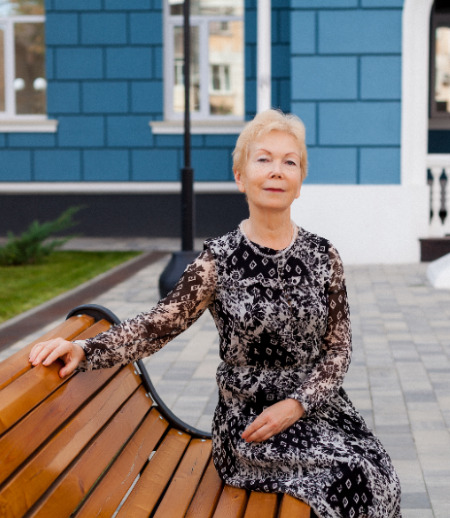 Няня в городе Санкт-Петербург - Нина Александровна З.