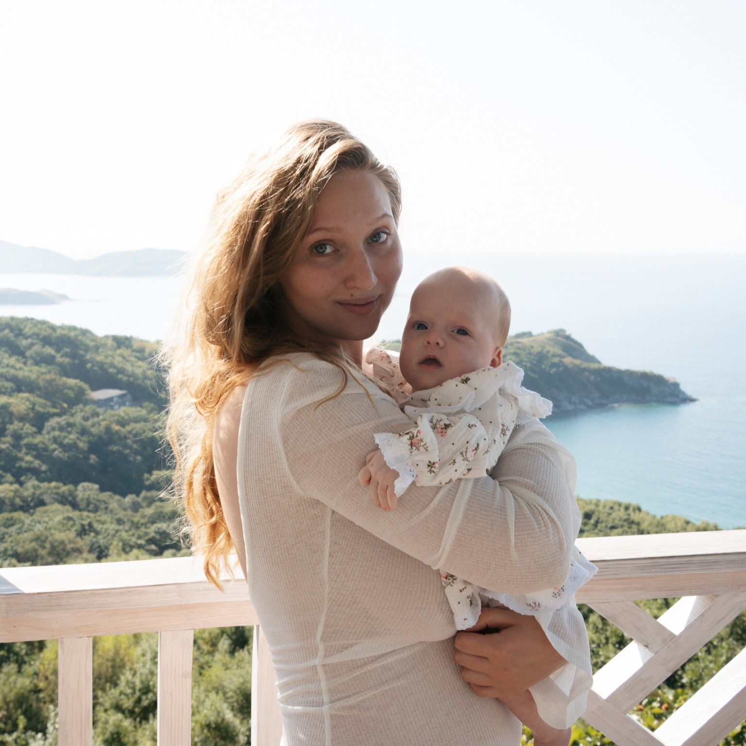 Няня в городе Москва - Ищем няню для нашей малышки Миры (8 месяцев) 💖