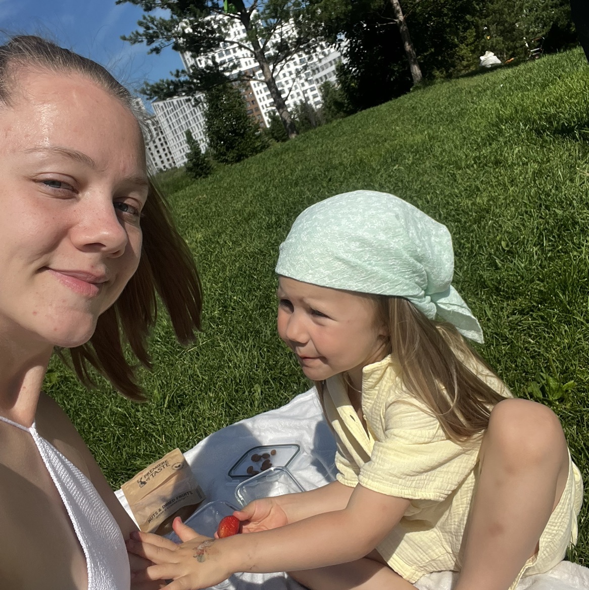 Няня в городе Екатеринбург - Няня к девочке 4 года.