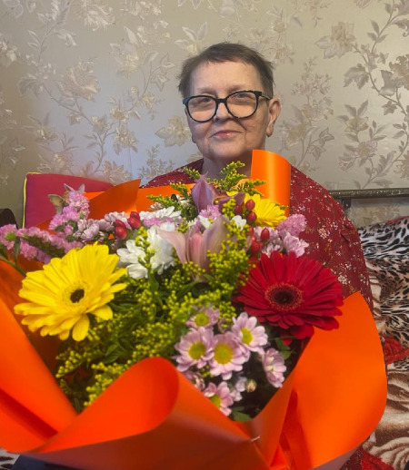 Сиделка в городе Москва - Сиделка почасовая