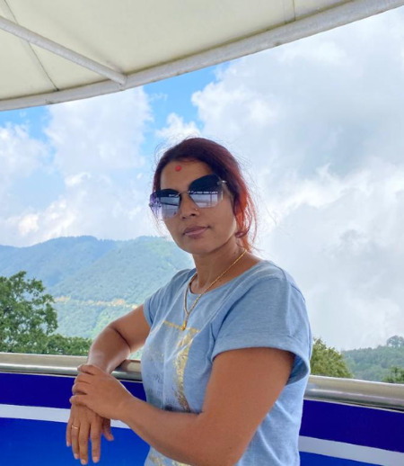 Няня в городе Санкт-Петербург - Ниса Г.