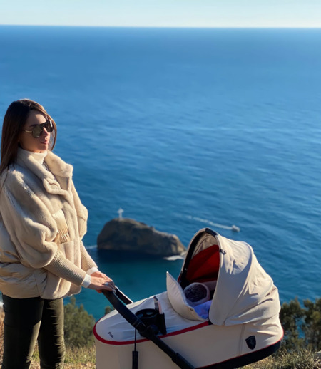 Елизавета Р.