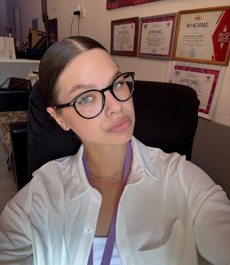 Няня в городе Казань - Виктория Л.