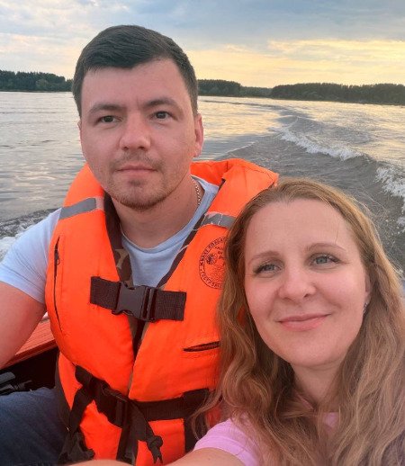 Няня в городе Москва - Няня на лето в загородный дом со всеми условиями к 3 девочкам 1, 6, 8 лет.