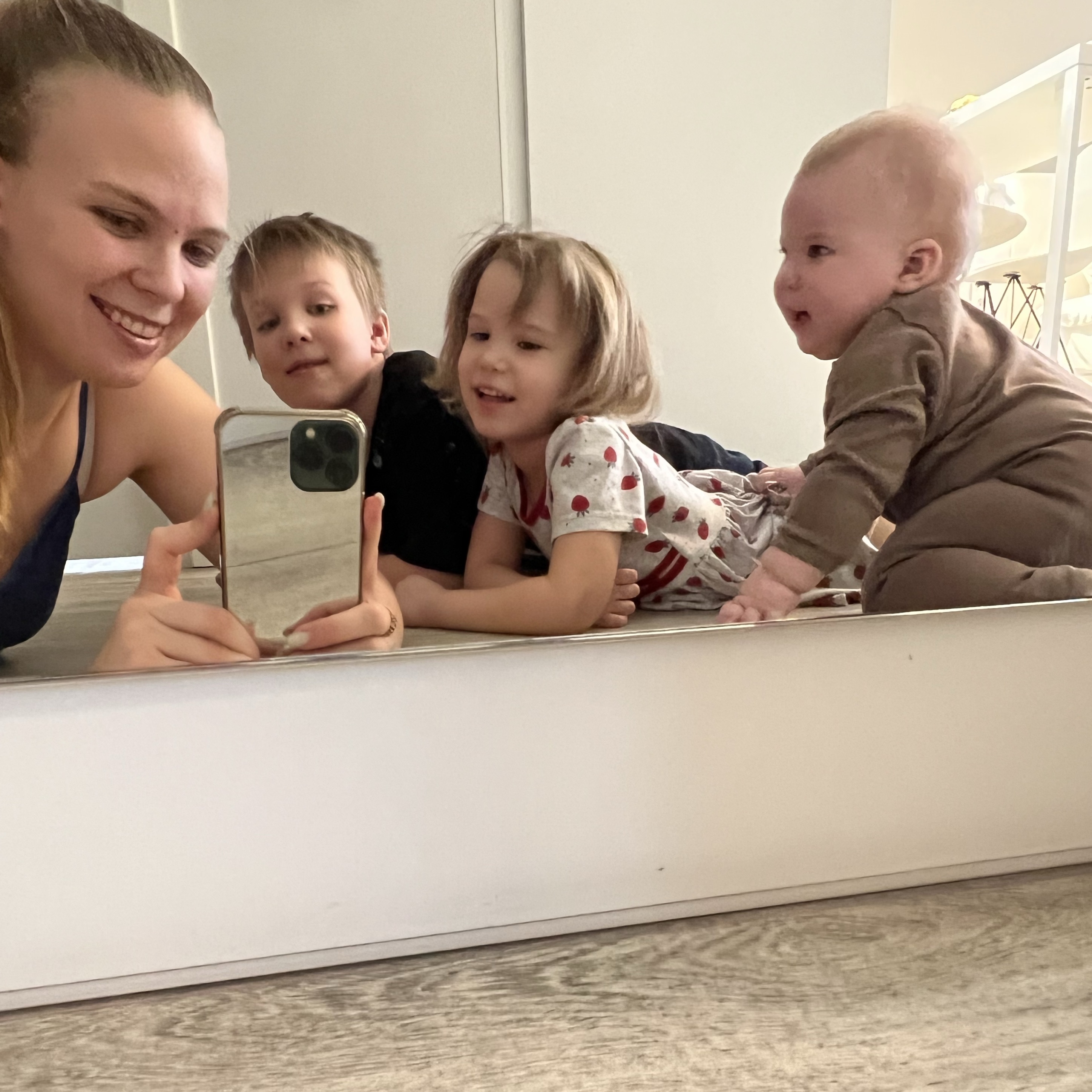 Няня в городе Санкт-Петербург - Няня 10:00-14:00