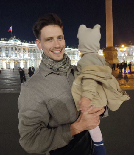 Няня в городе Москва - Няня на частичную нормированную занятость без проживания и кормления (2-4 дня по 2-5 часов)