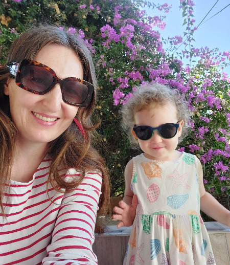 Няня в городе Москва - Няня для активной девочки 2 лет