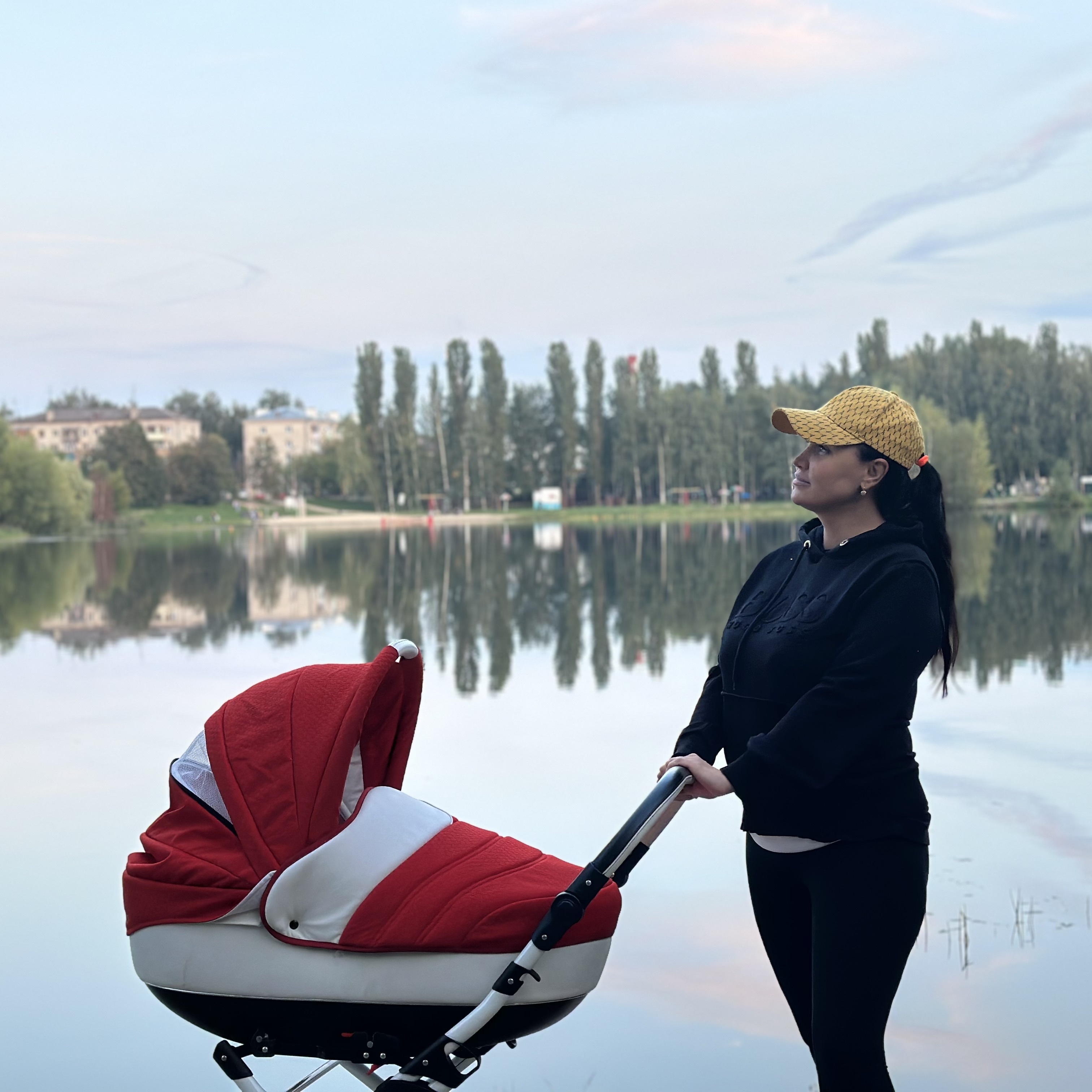 Няня в городе Нижний Новгород - ✨Няня для ухода за девочкой 6 месяцев✨ - на выходные