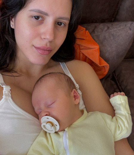 Няня в городе Нижний Новгород - Няня для новорожденного (1 месяц)