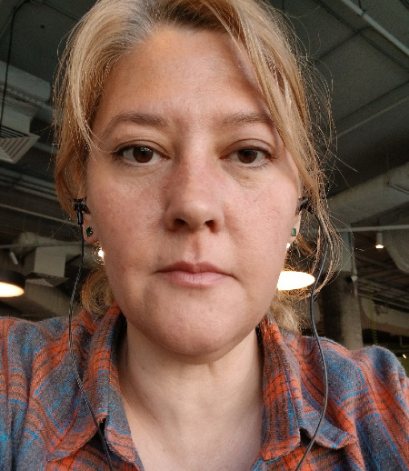 Домработница в городе Санкт-Петербург - Елена Б.