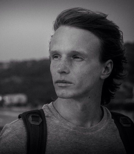 Няня в городе Всеволожск - Няня с проживанием в загородном доме для годовалого ребёнка