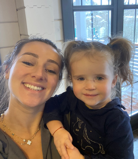 Няня в городе Москва - Няня для работы с особенной девочкой