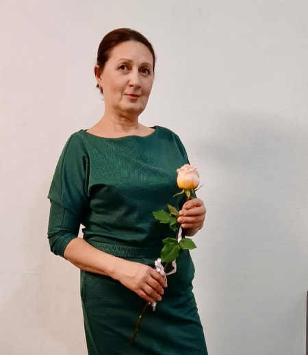Няня в городе Кировск (Ленинградская обл.) - Анна Арсентьевна Ф.