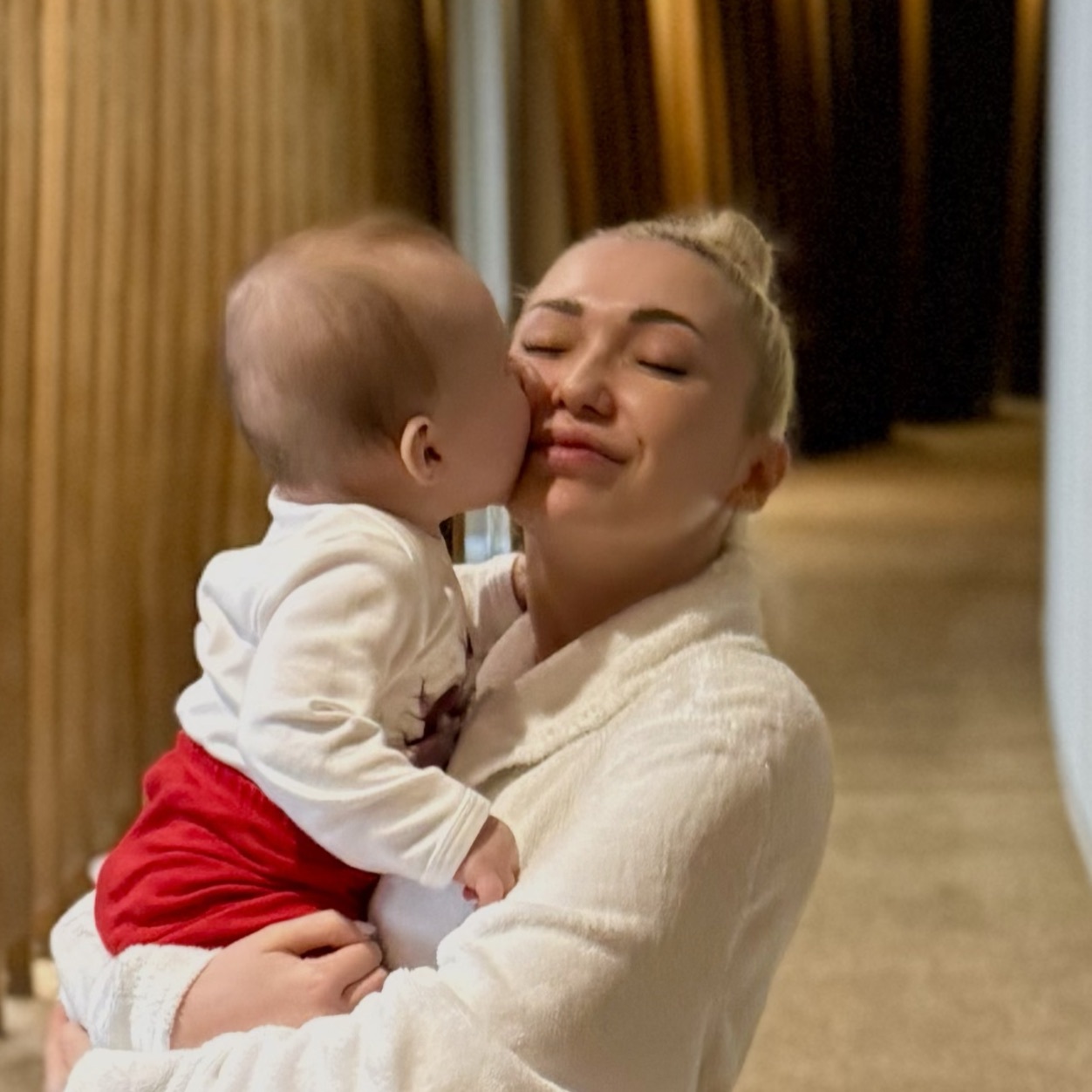 Няня в городе Красногорск - Няня для годовалого малыша