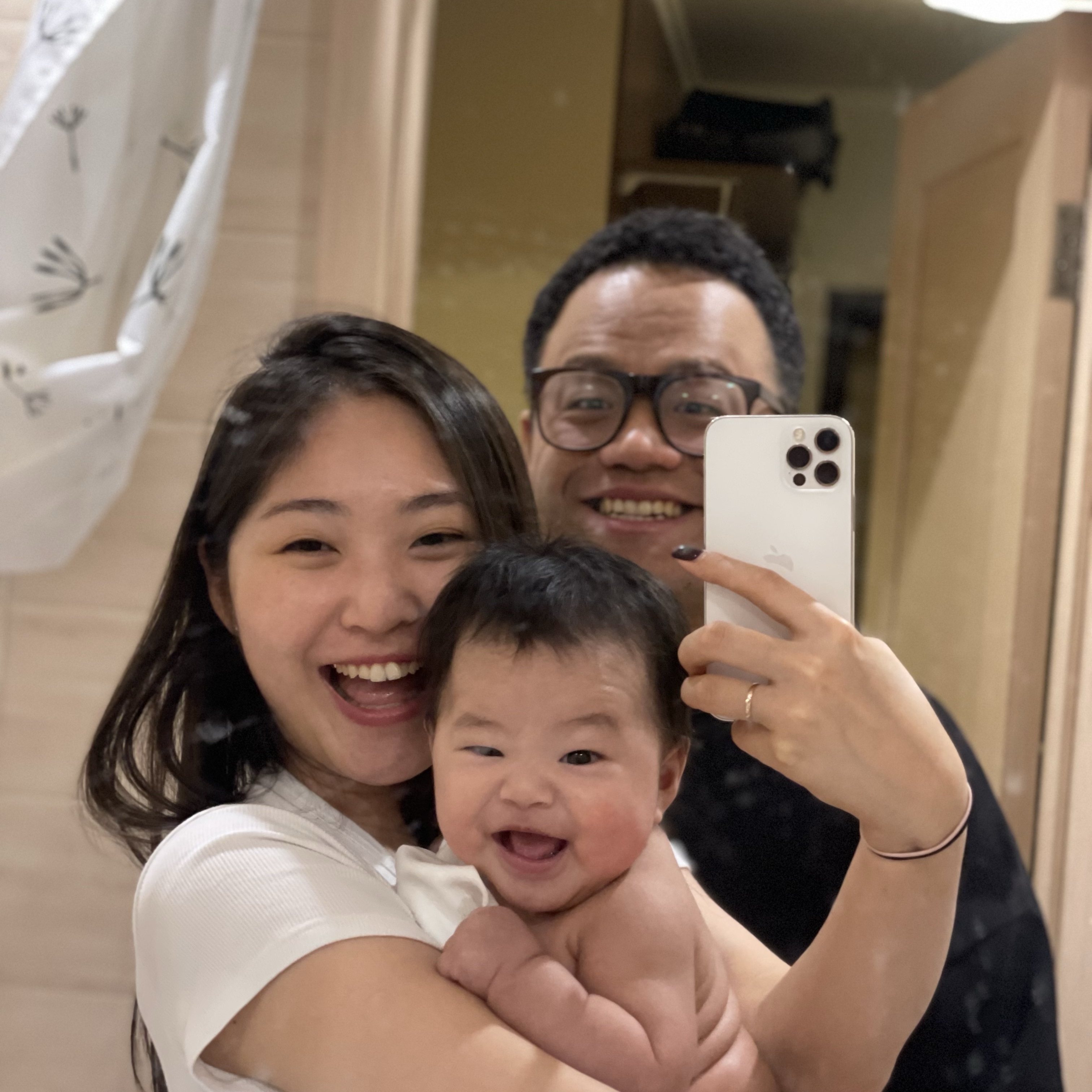 Работа: Ищу няню для малышки на выходные с помощью по дому, Москва на ...