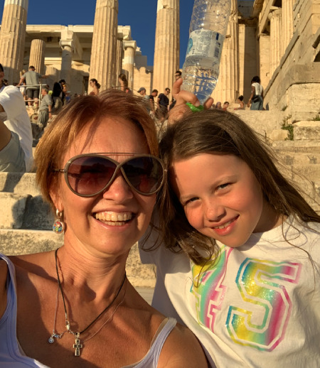 Няня в городе Москва - Няня девочке 8 лет и мальчику 14 лет