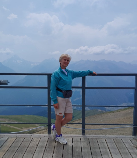 Няня в городе Санкт-Петербург - Елена М.