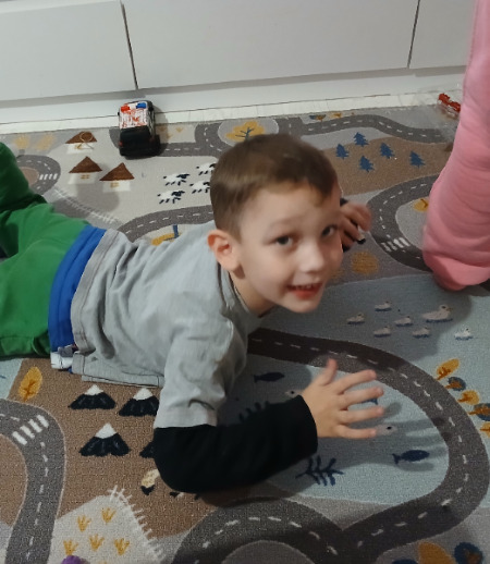 Няня в городе Нижний Новгород - Сопровождение ребенка из садика на занятия в школу