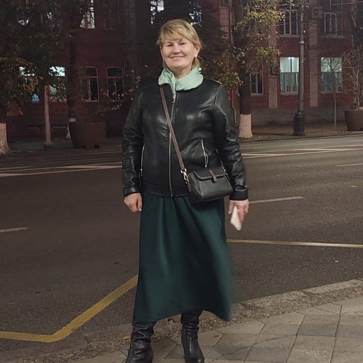 Няня в городе Краснодар - Елена Николаевна М.