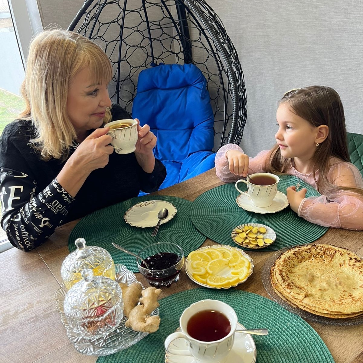 Няня в городе Краснодар - Лариса М.