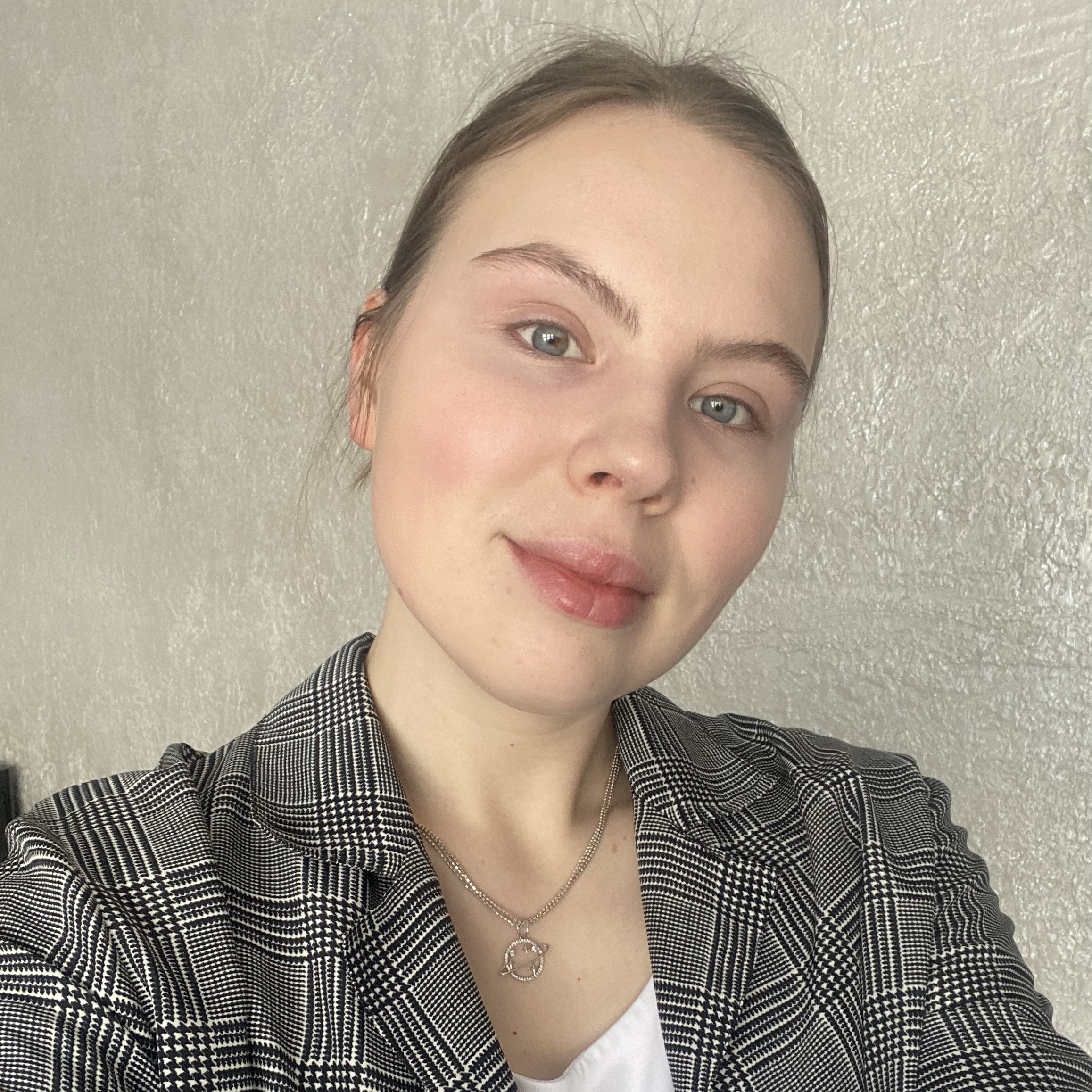 Репетитор в городе Санкт-Петербург - Анастасия С.