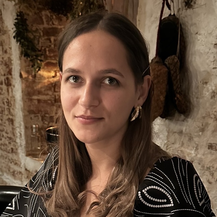 Няня в городе Москва - Няня на частичную занятость