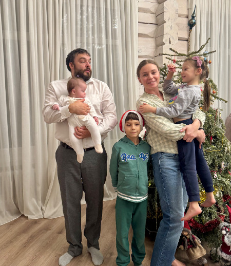 Няня в городе Всеволожск - Няня для малыша 8 месяцев с проживанием - работа с проживанием