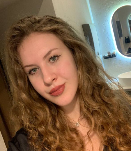 Репетитор в городе Санкт-Петербург - Ангелина Ш.