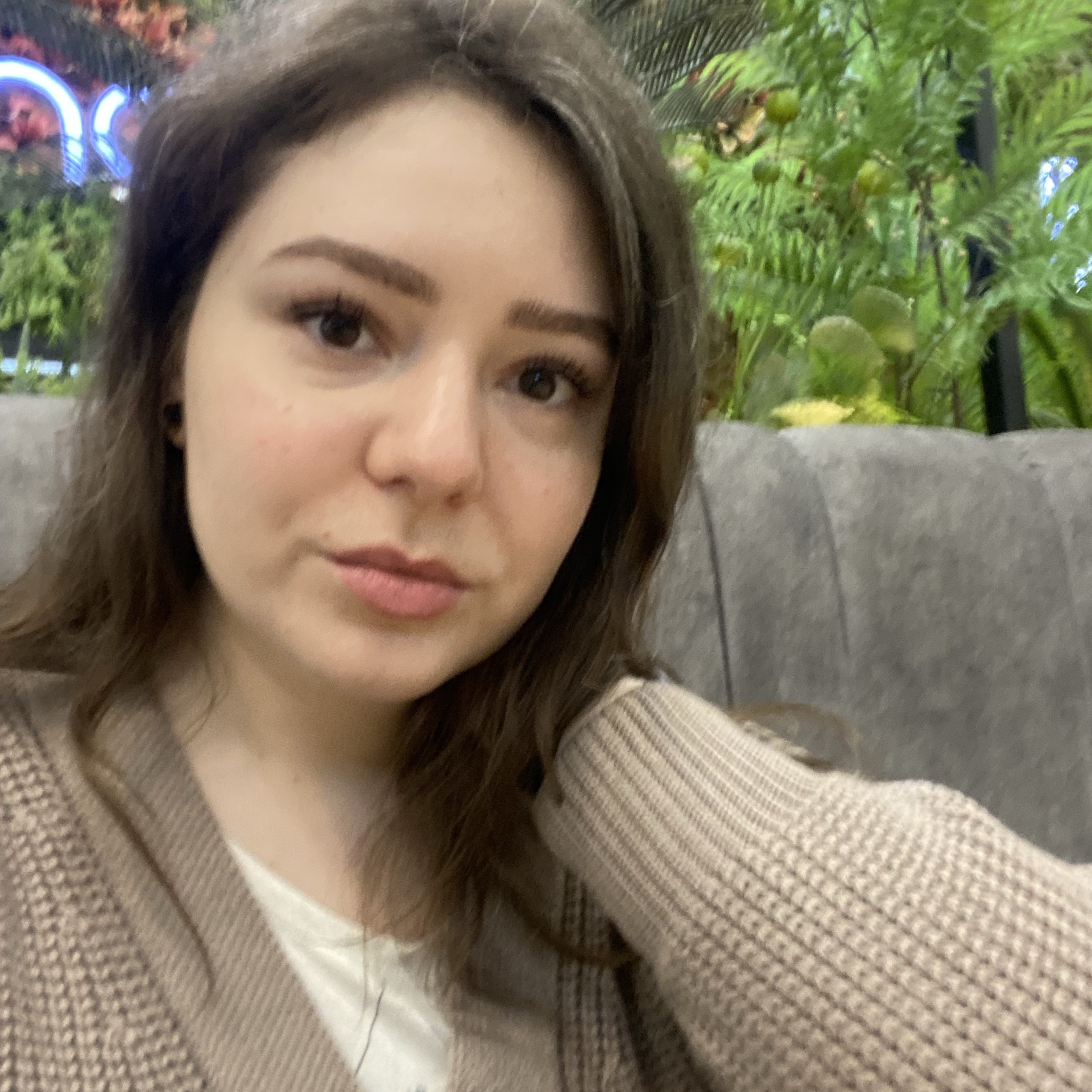 Домработница в городе Всеволожск - Любовь И.