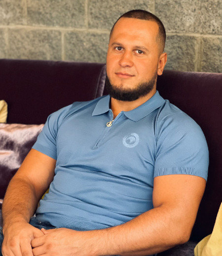 Домработница в городе Санкт-Петербург - Помощница по дому