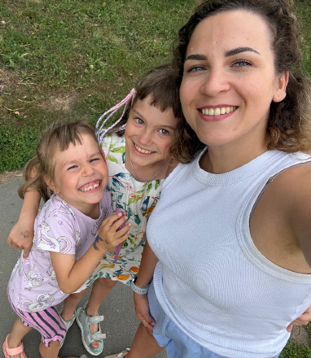Няня в городе Санкт-Петербург - Няня для двух девочек 6 и 8 лет