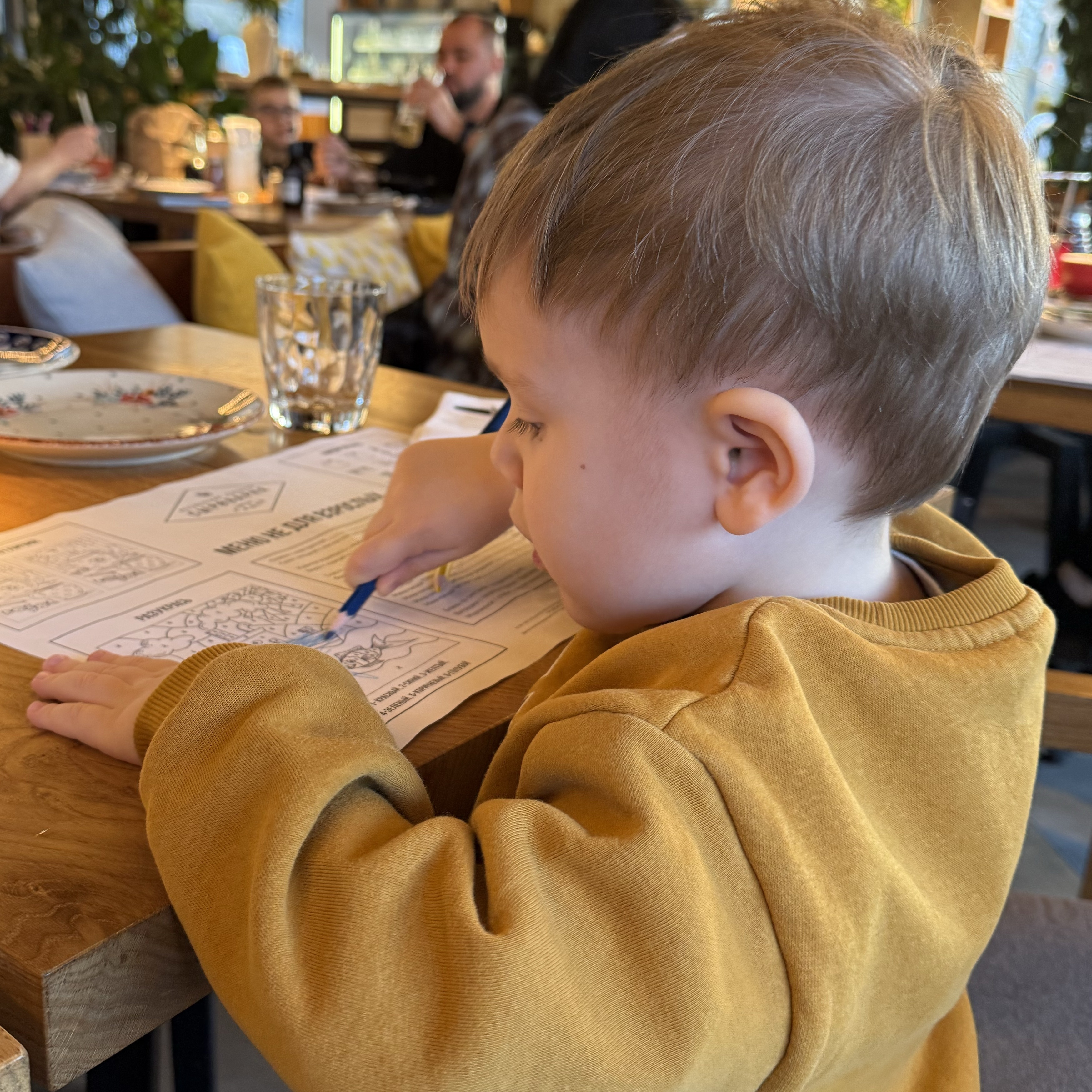 Няня в городе Казань - Няня с проживанием, с графиком 5/2