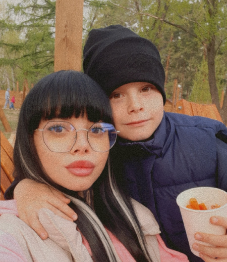 Няня в городе Омск - Ищу няню