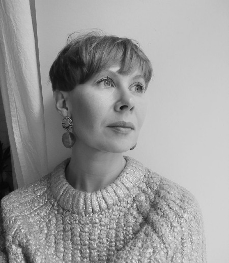 Няня в городе Санкт-Петербург - Няня на частичную занятость для девочки 9 лет (Петроградский район)