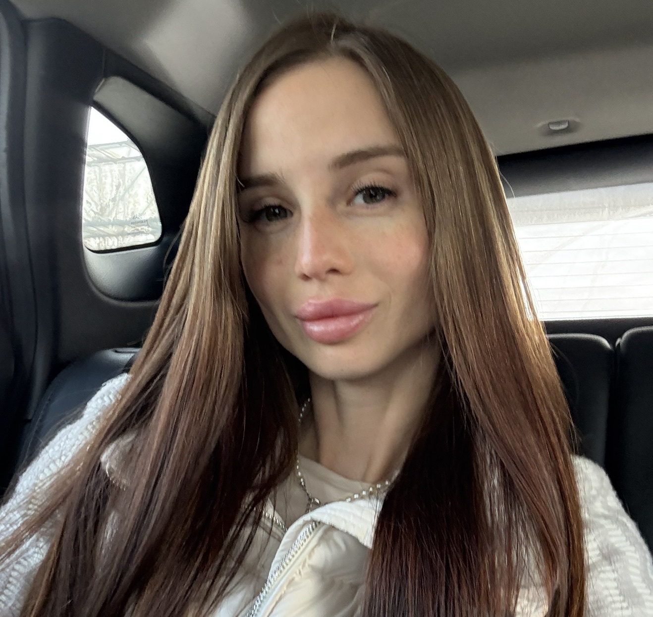 Няня в городе Москва - Няне к девочке 2, 5 года