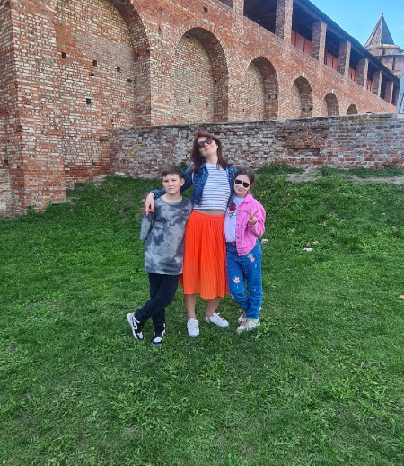 Няня в городе Балашиха - Автоняня для сопровождения детей 11 и 13 лет